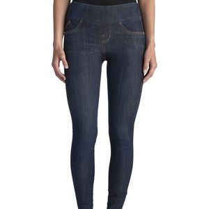 Rock and Republic pull on stretch jeans dark wash size large